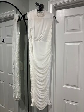 Elegant White Ruched Sleeveless Dress